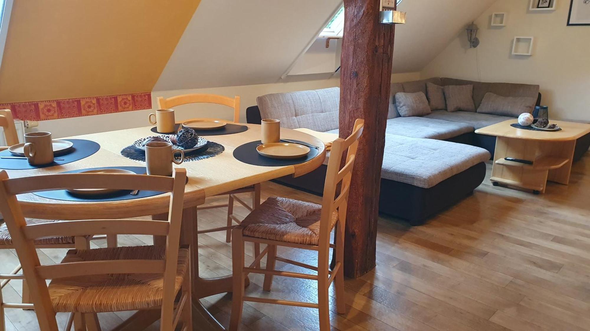 Ferienwohnung Im Gutshof Direkt Gegenueber Dem Schloss, Rhododendronpark Mit Terrasse Und Wlan Kromlau Dış mekan fotoğraf